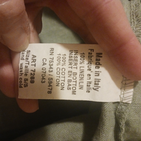 Linen Green Lagenlook Women's Top - Picture 3 of 5